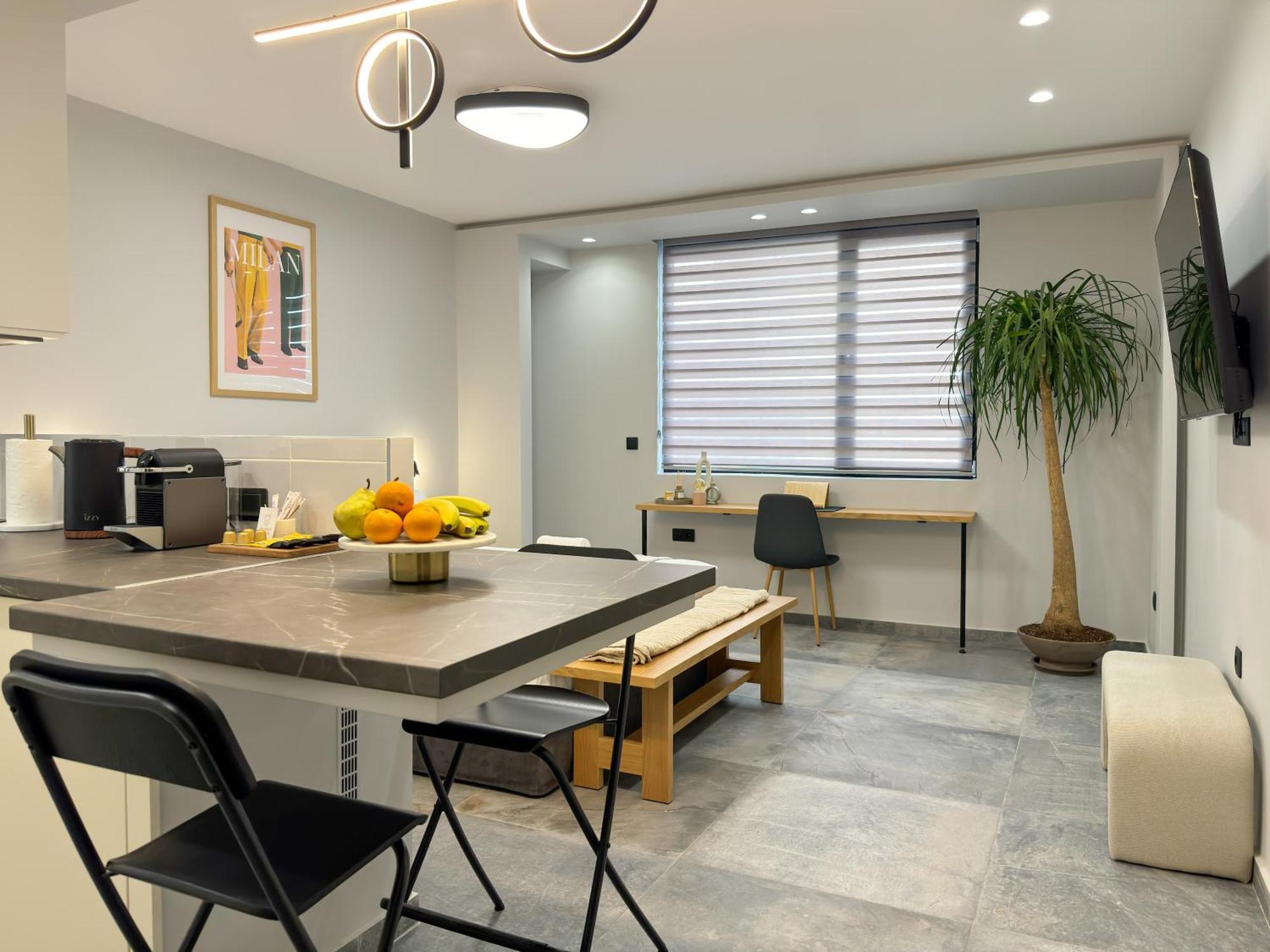 Luxury Downtown Apartment Α6 เทสซาโลนิกิ ภายนอก รูปภาพ